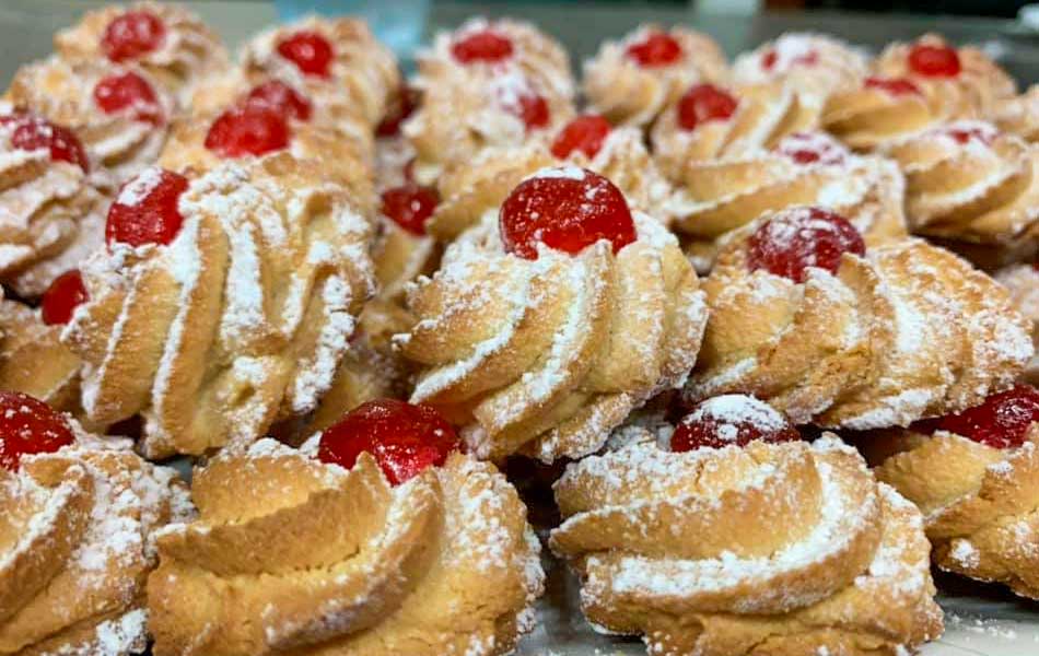 Pastine di mandorla con canditi - immagine 4